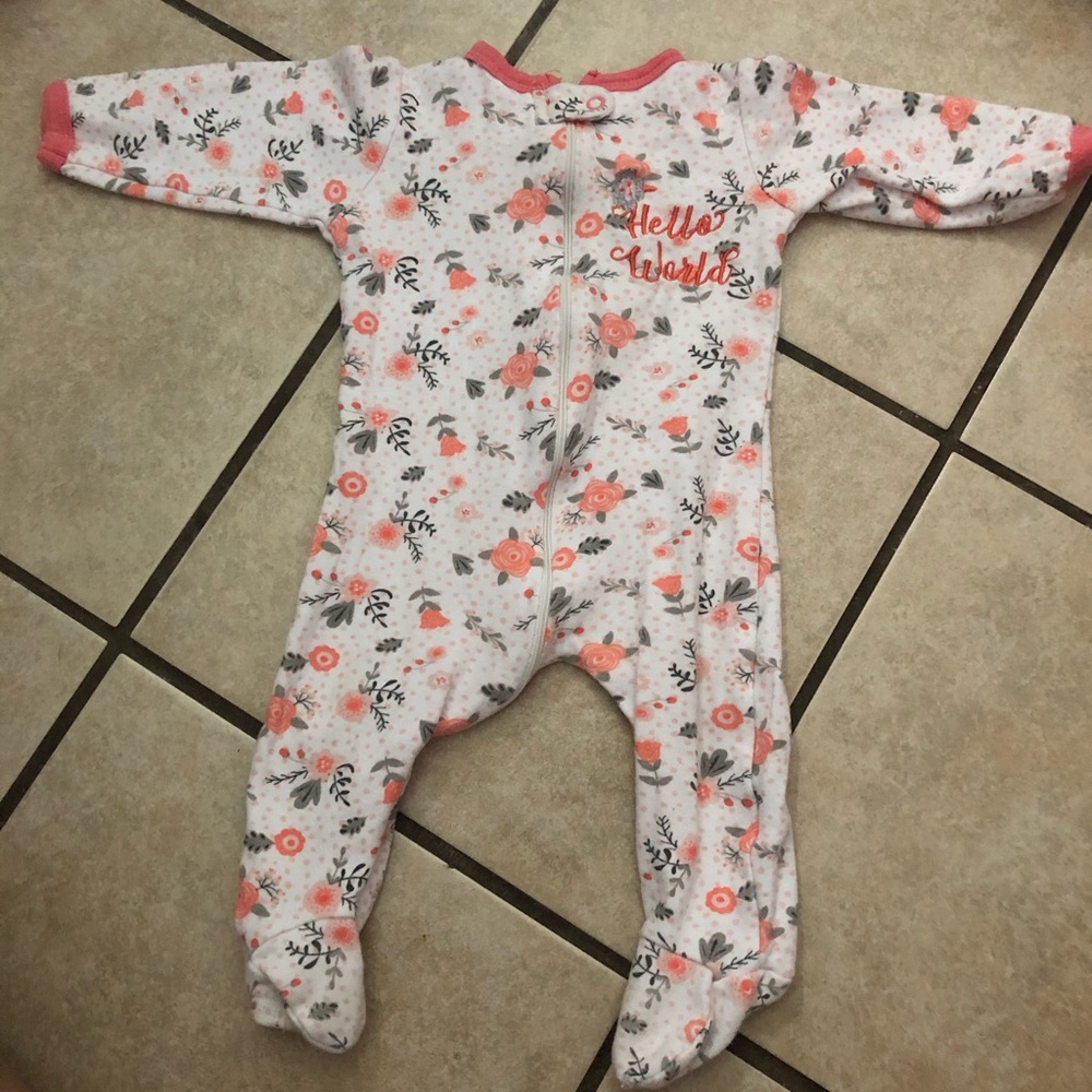 “Hello world “ pj set